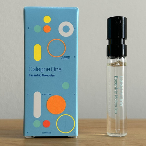 Escentric molecules cologne - molecules,